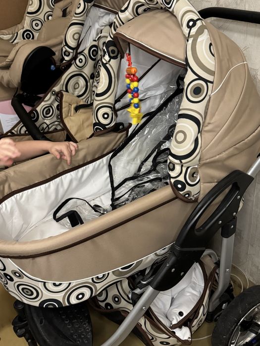 Коляска Bergsreiger Capri від народженя 3 в 1