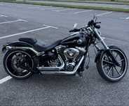 Harley Davidson Breakout
