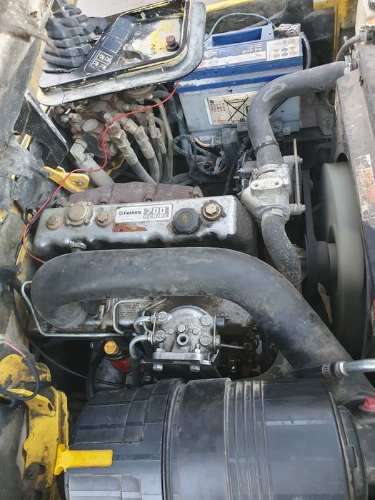 Wózek widłowy Toyota 8FD25** Hyster** 7FG25** 6FD25** Diesel** Triple