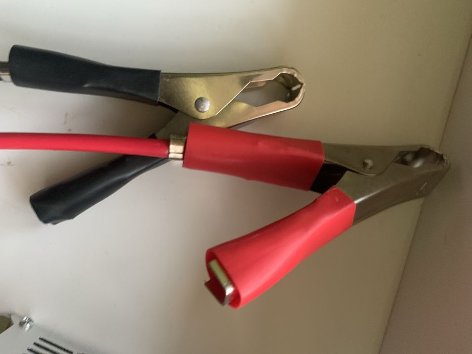 Інвертор 2000w з 12v на 220v