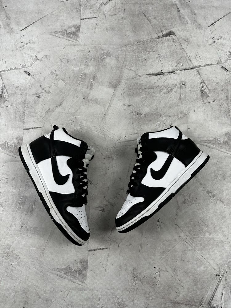 Nike dunk high Panda