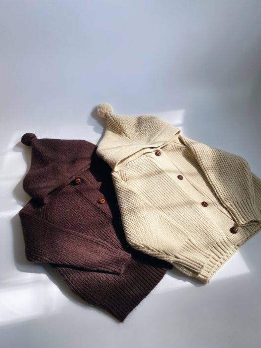 Вʼязана дитяча кофта для дівчаток і хлопчиків від 2 до 5 років