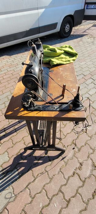 Maszyna do szycia Singer