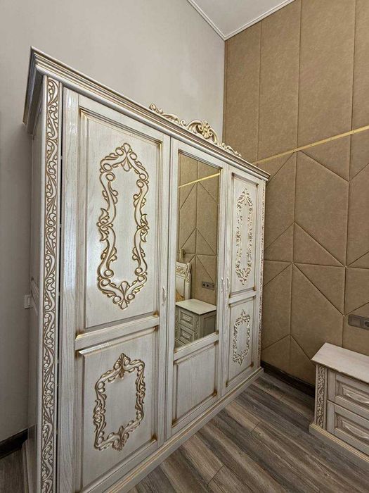 Продаю 3 кім. квартира в Австрійському Люксі з ремонтом та меблями