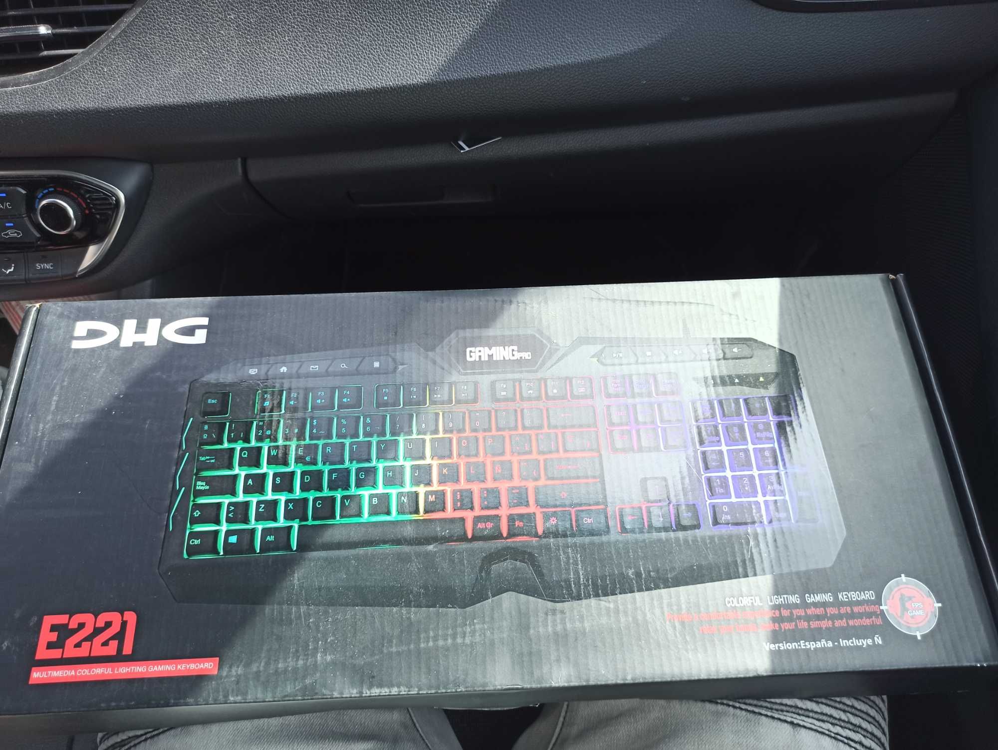 Teclado gaming E221 gaming pro keyboard