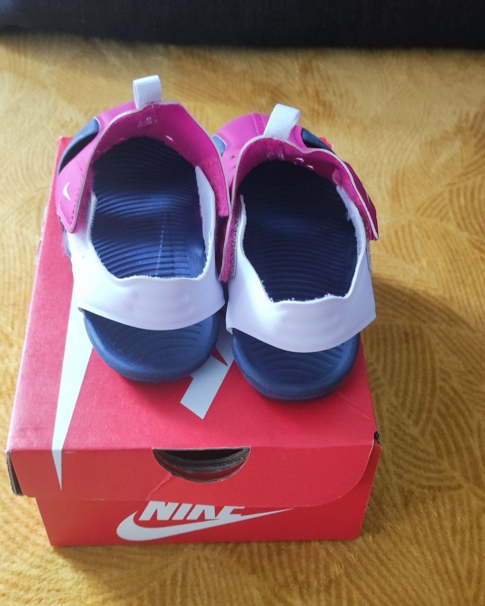 Buty- Sandałki Nike Sunray Protect2  rozm 27