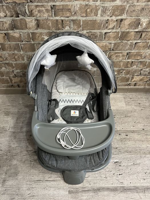 Заколисувач. Заколисуючий центр 4в1 Mastela