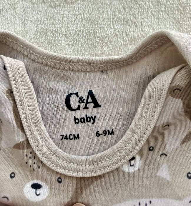Body niemowlęce w misie C&A, 6-9 mies. rozm. 74,