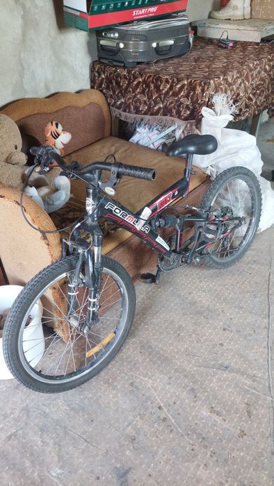 Детский велосипед ..колеса на20дюйм.