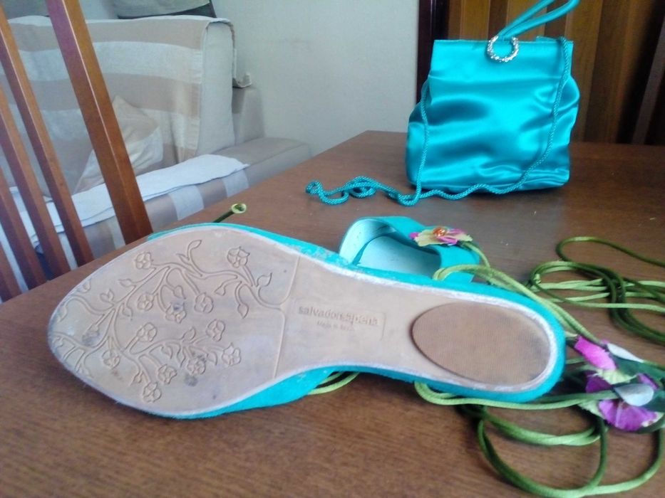 Bolsa de senhora verde com tiracolo