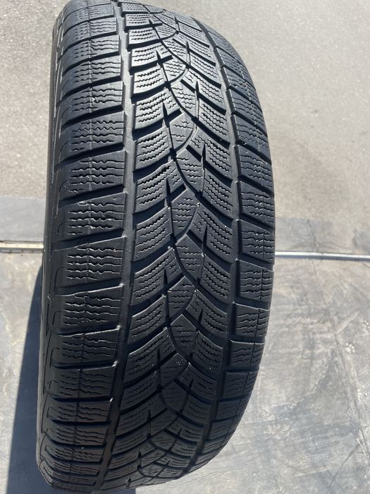 215/60/17 goidyear ultragrip ice gen1