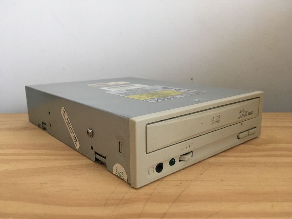 Leitor de CD para PC - 52X64552031857665123