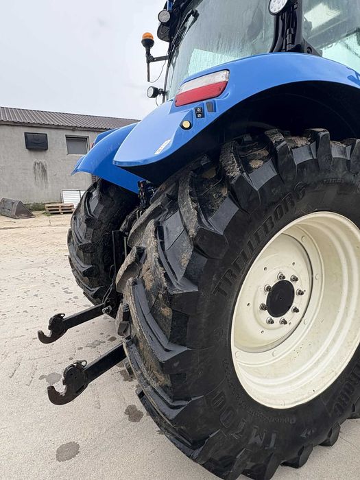 New Holland T 7.200