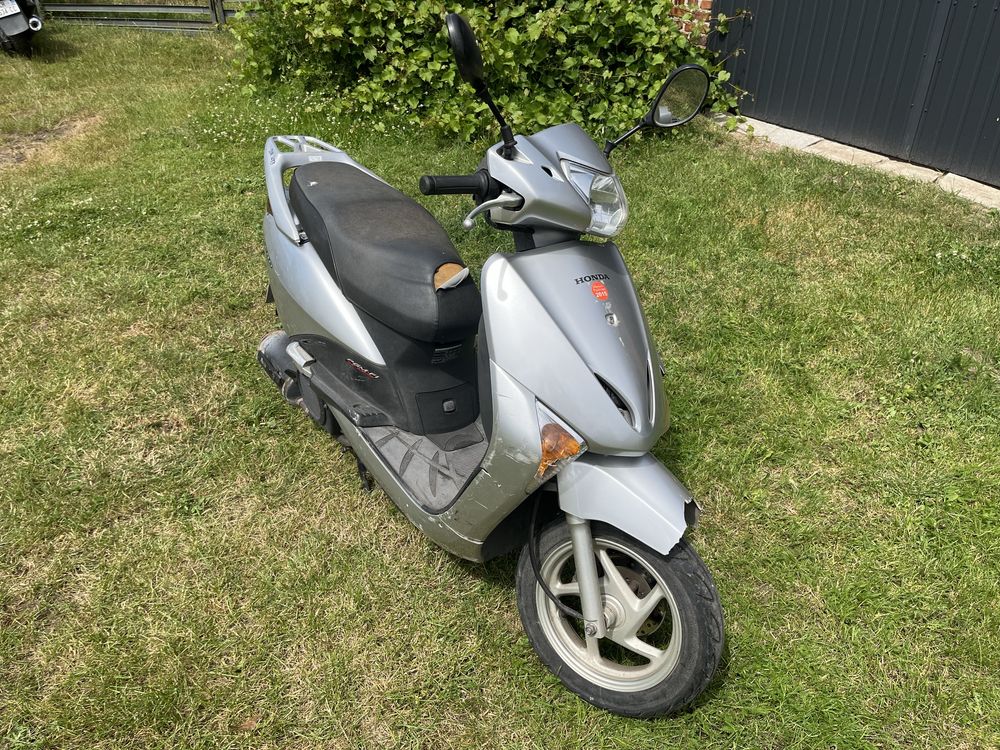 Honda Lead 110 rama z dokumentacją francuską 2009r