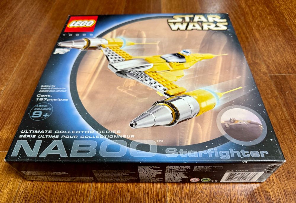 LEGO Star Wars Special Edition Naboo Starfighter- 10026