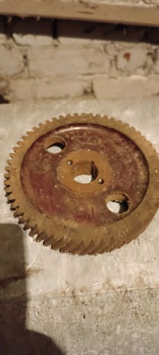 Шестерня распредвала