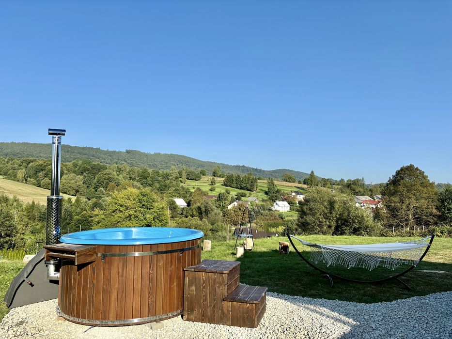 Domekl na Sylwestra z jacuzzi sauną w Bieszczadach