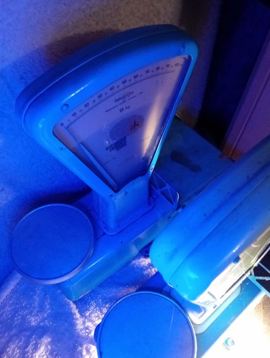 Starodawne wagi z PRLu  LFW