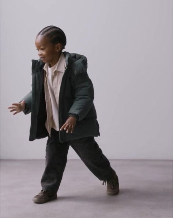 Куртка  Zara, Пуховик Zara 104 см