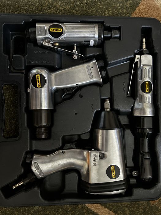 Набір пневматичних інструментів STANLEY 8221074STN