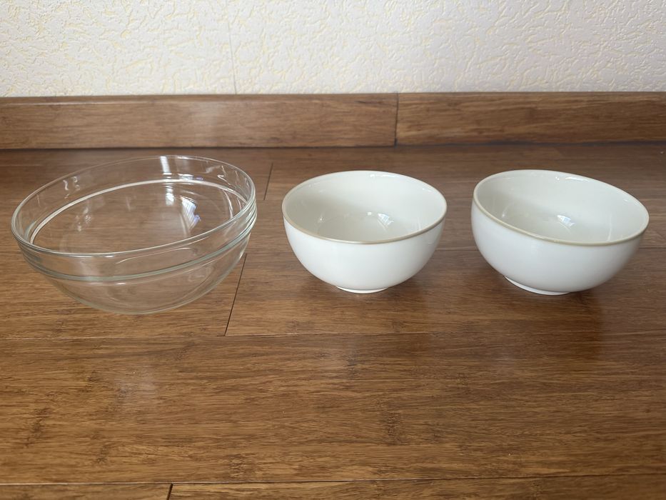 Zestaw czyerech misek