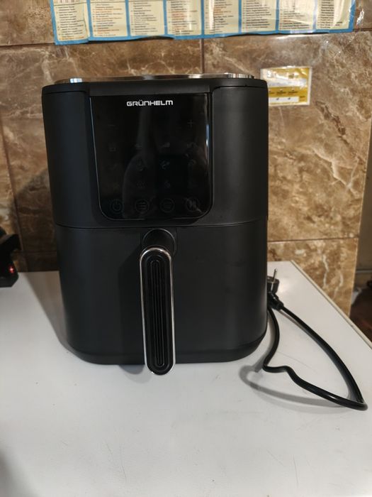 Продам  НОВУ Мультипіч 6л.