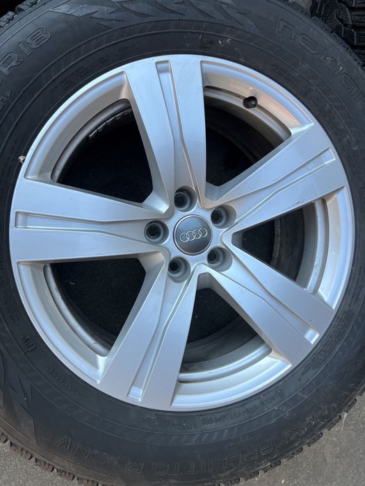 Диски Audi Q7 5x112 R18 dia66.6 ET25