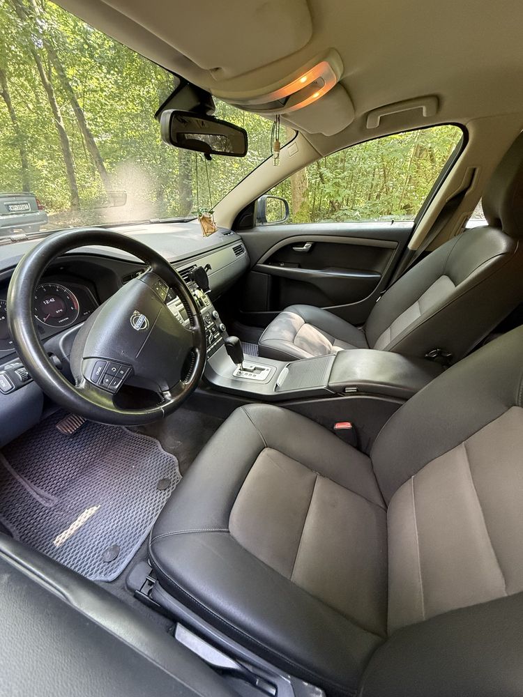 Volvo V70 2.4 D, Bardzo Zadbany od właściciela