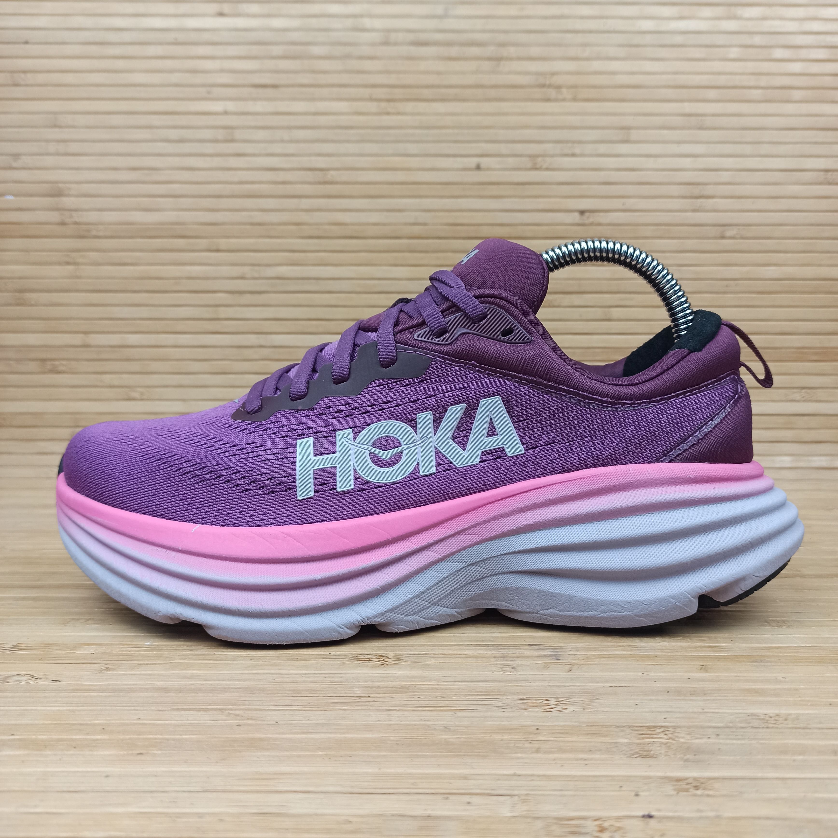 Кросівки Hoka Bondi 8 Розмір 39 (25 см.)