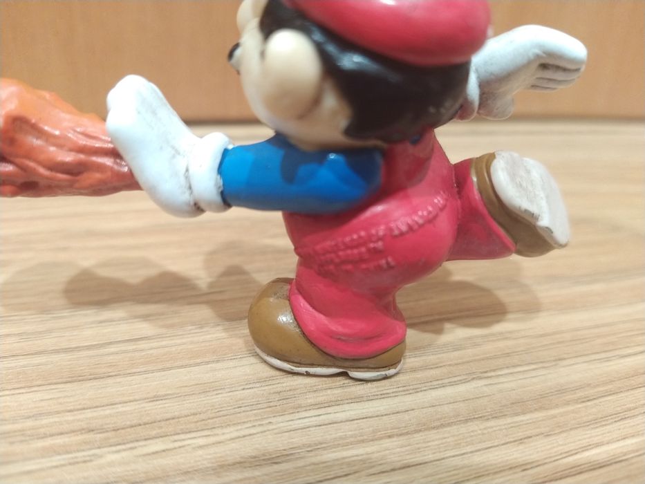 Antiga figura em PVC Super Mário Fire Ball