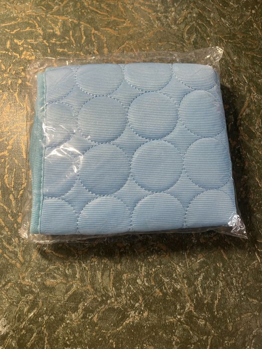 Nowa mata chłodząca dla psa