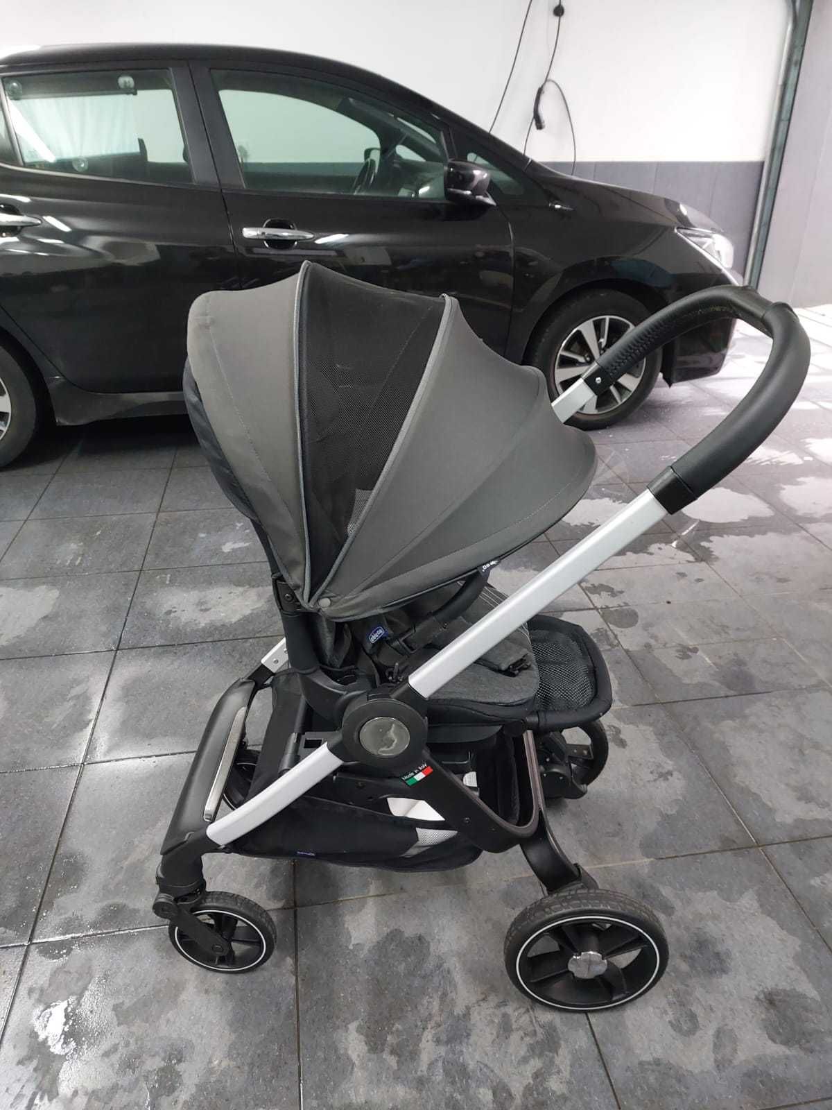 Carrinho completo + isofix: Trio Chicco Alysia