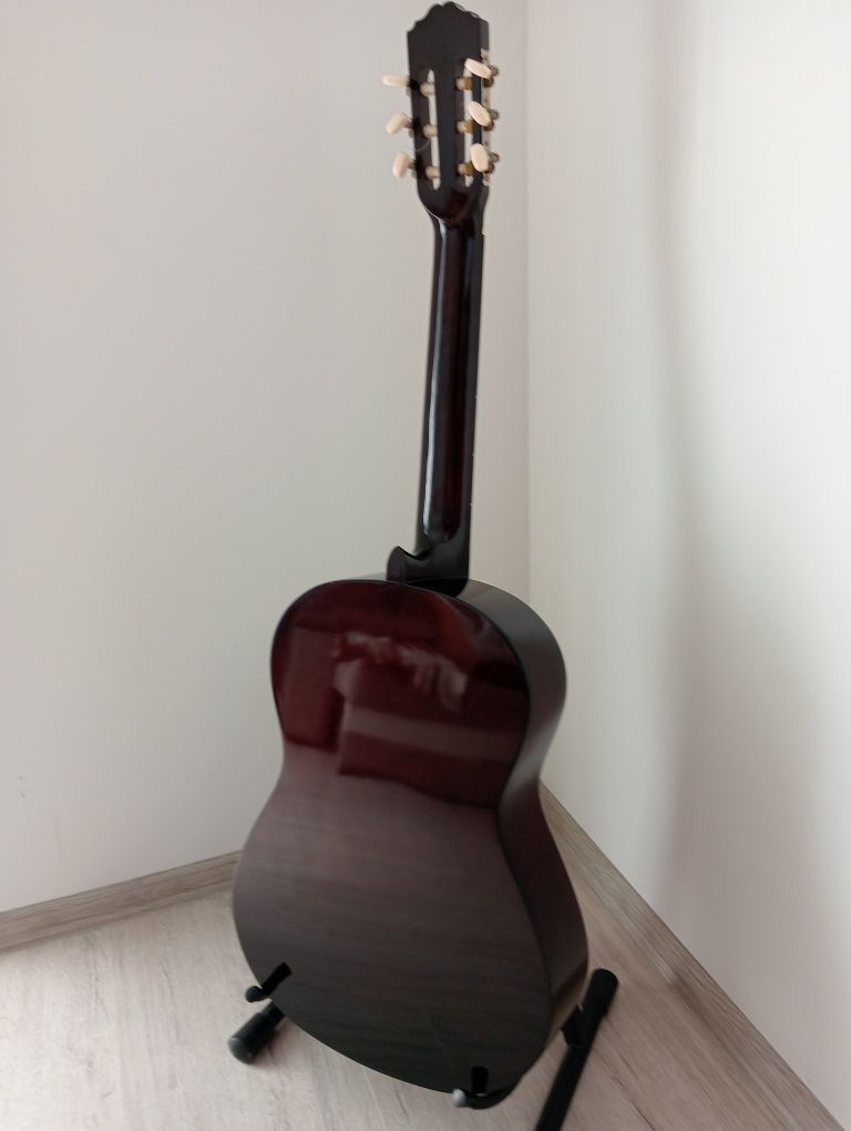 Gitara klasyczna.