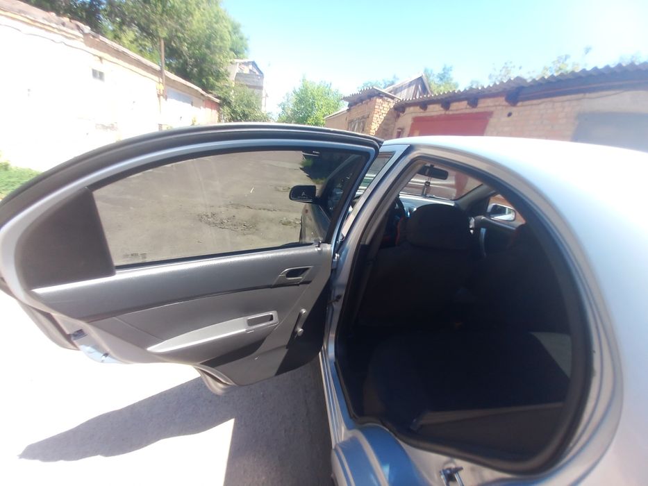 Продам своє авто в гарному станні