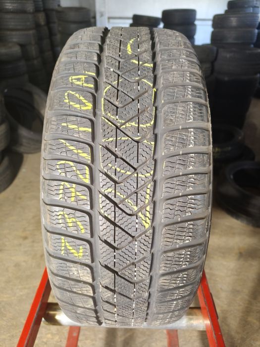 225/40R18 92 V Pirelli SottoZero3    Z372/10A