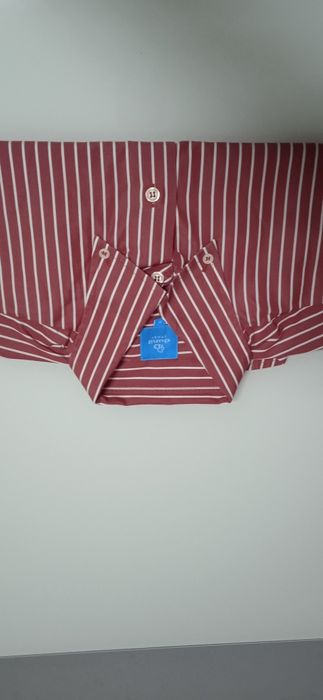 Camisa e homem marca Dunil