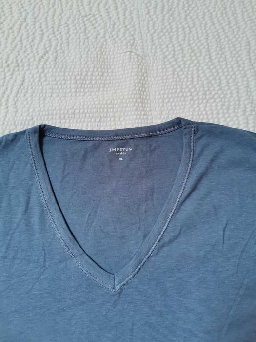 T-shirt de manga curta da Impetus