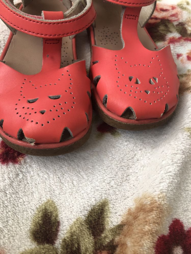 Buty Camper rozmiar 24 różowe