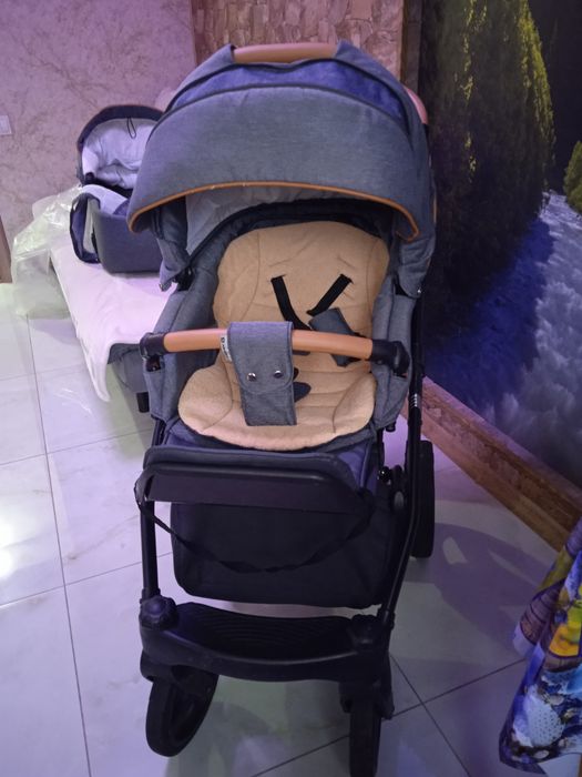 Коляска дитяча з кошиком