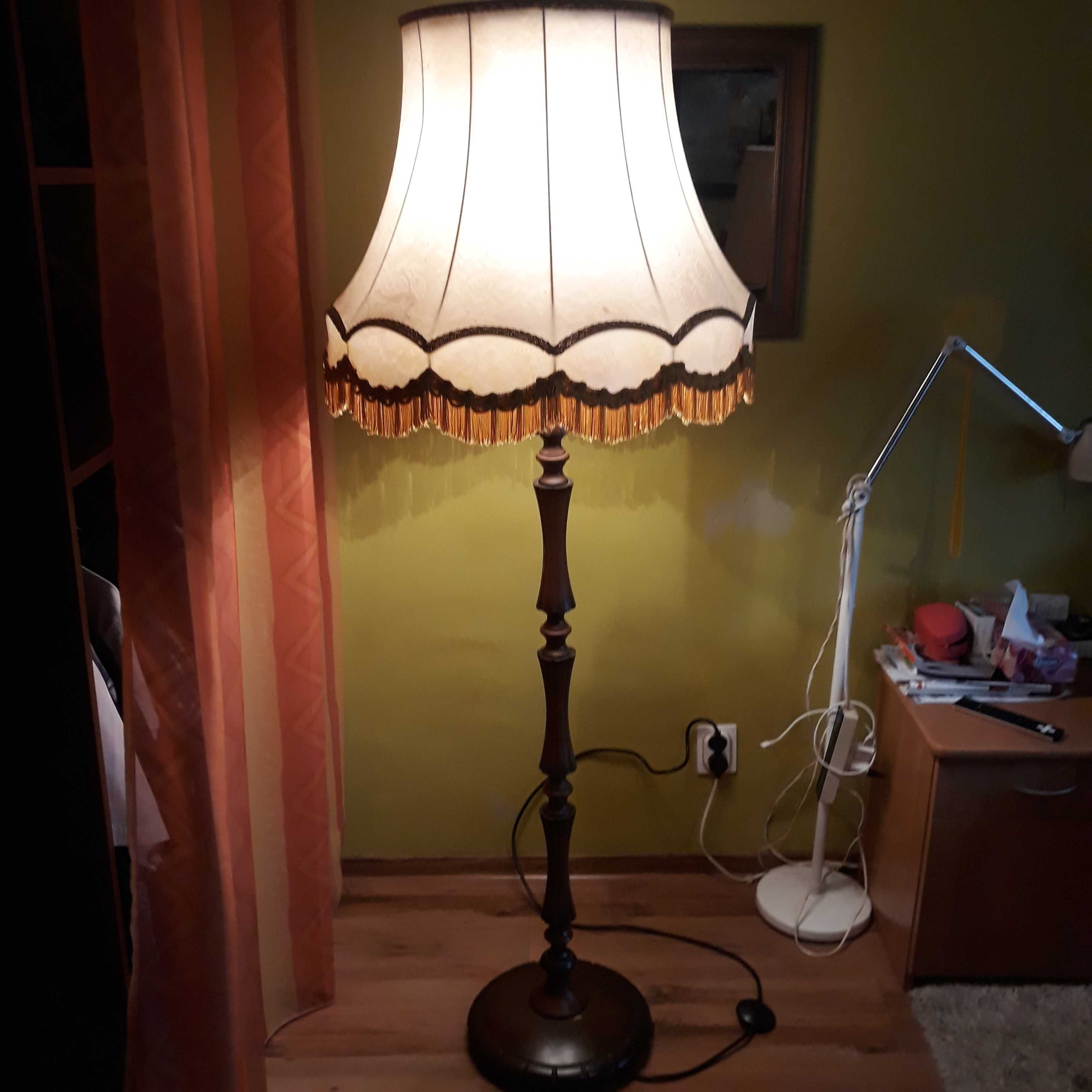 lampa podłogowa vintage