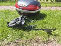 Kufer , płyta i stelaż od kawasaki z1000sx