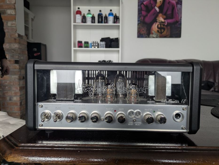 Head gitarowy Hughes Kettner Tubemeister 18