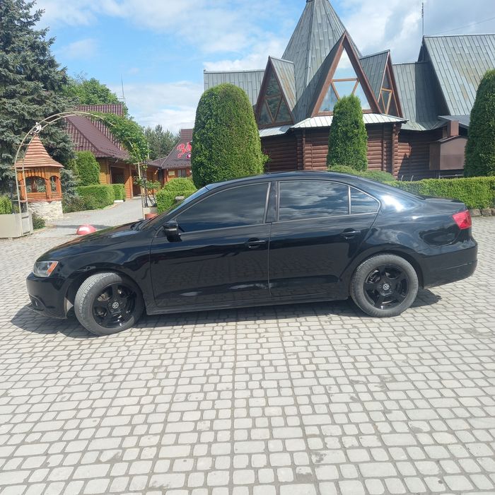 Продам VW jetta.