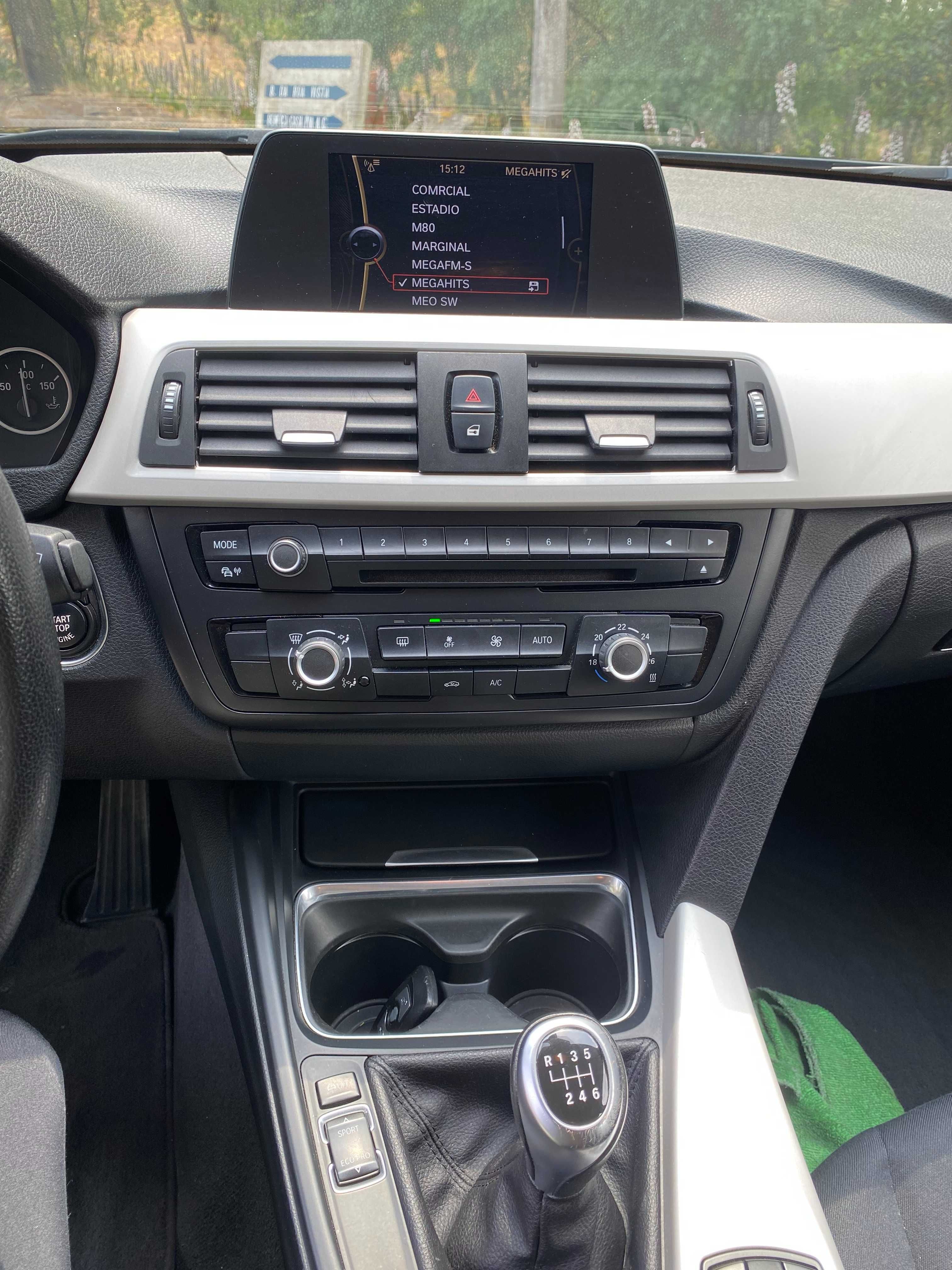 BMW 316d 2013 - excelente estado