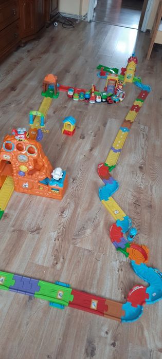 zabawki pociąg Tut Tut Baby Flitcer zabawkowy tor