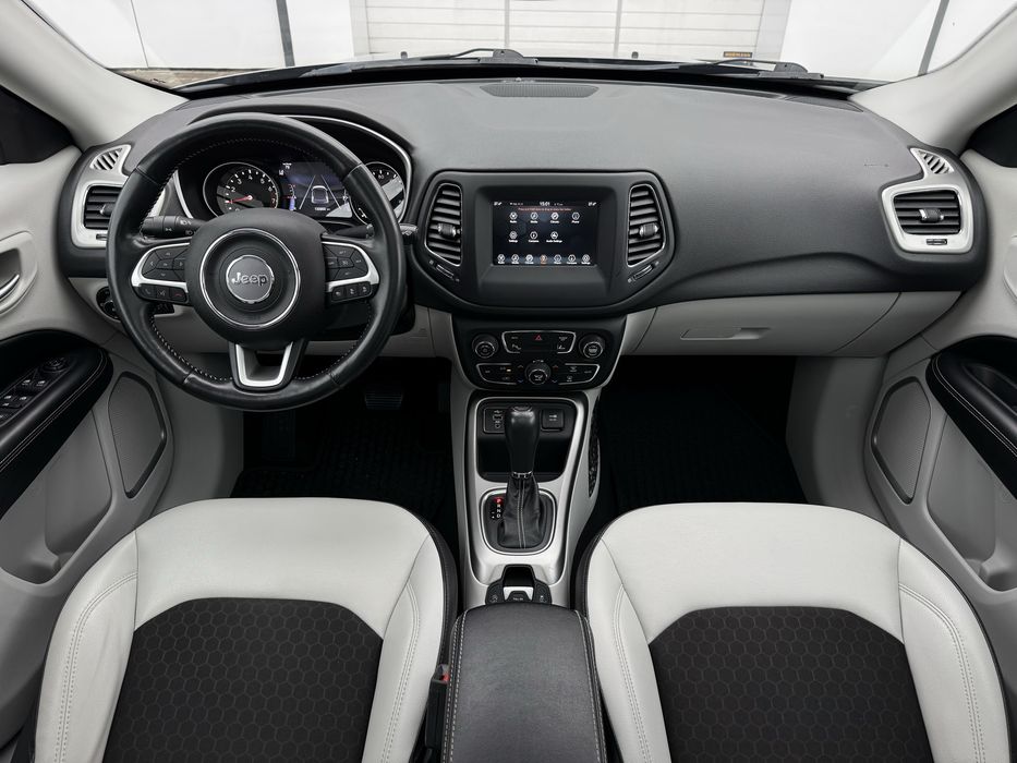 Jeep Compass 2020 року, 2.4 бензин, автомат, передній привід, 130т.км.