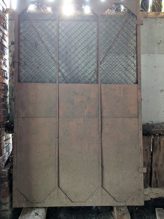 Brama metalowa dwuskrzydłowa/drzwi warsztatowe PRL solid