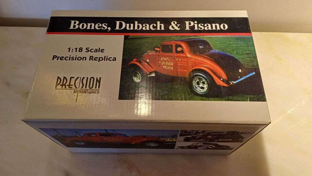 Miniatura 33' Willys Bones, Dubach & Pisano ERTL 100% Precision 1:18