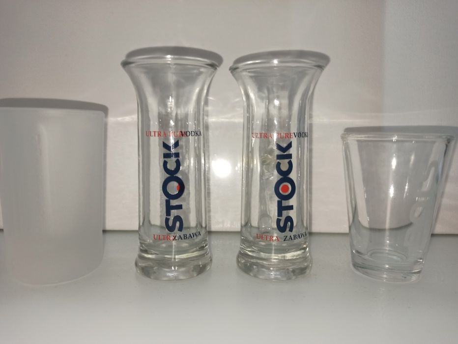 Zestaw dużych kieliszków Stock bols żubrówka Jagermeister