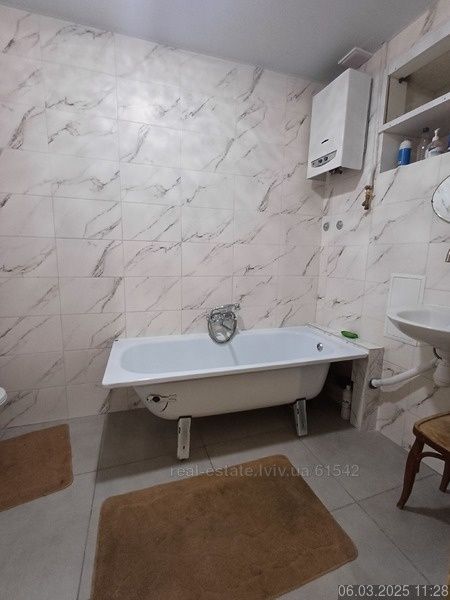 Оренда 2 кімн.кв вул Дорошенка біля Університету